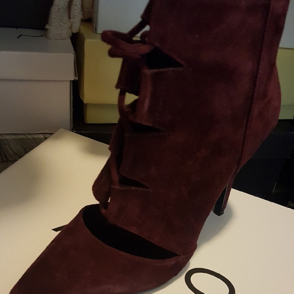 Also never worn